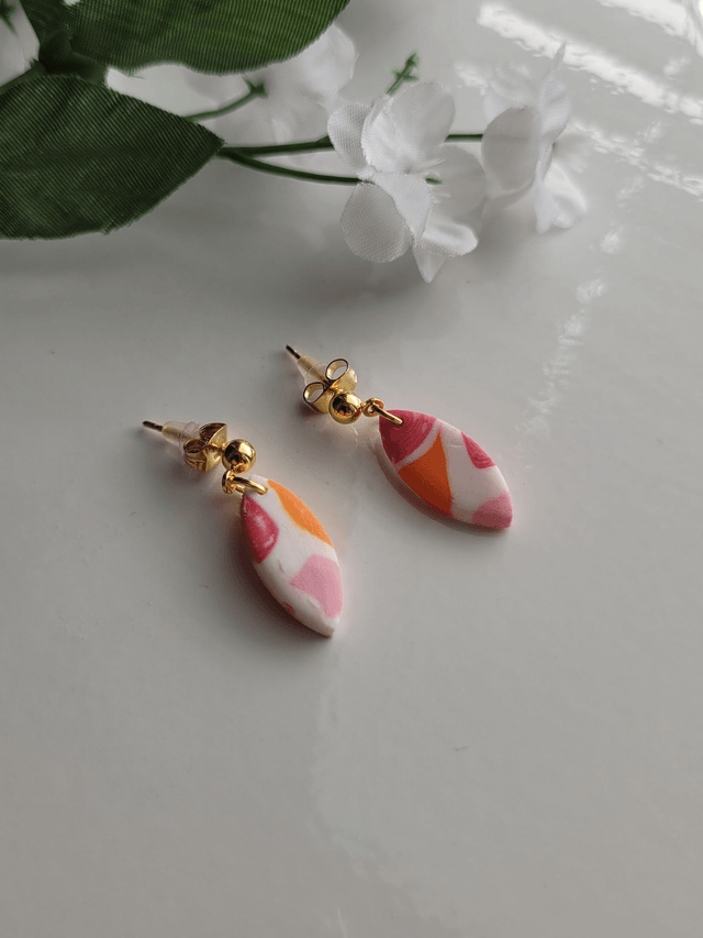 Post earrings - oval shaped with pink summer vibe